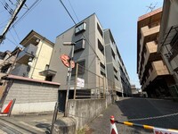 サンリバティ