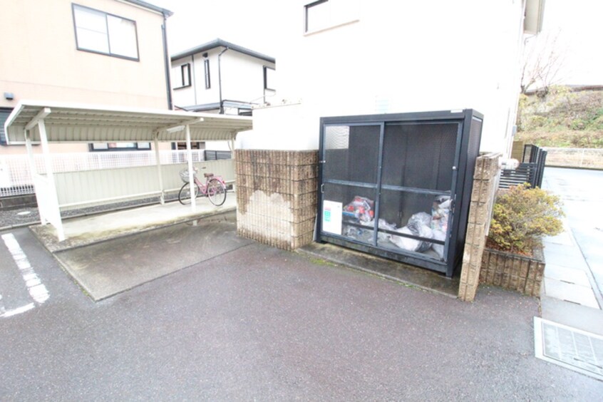 その他 タトゥ－イン