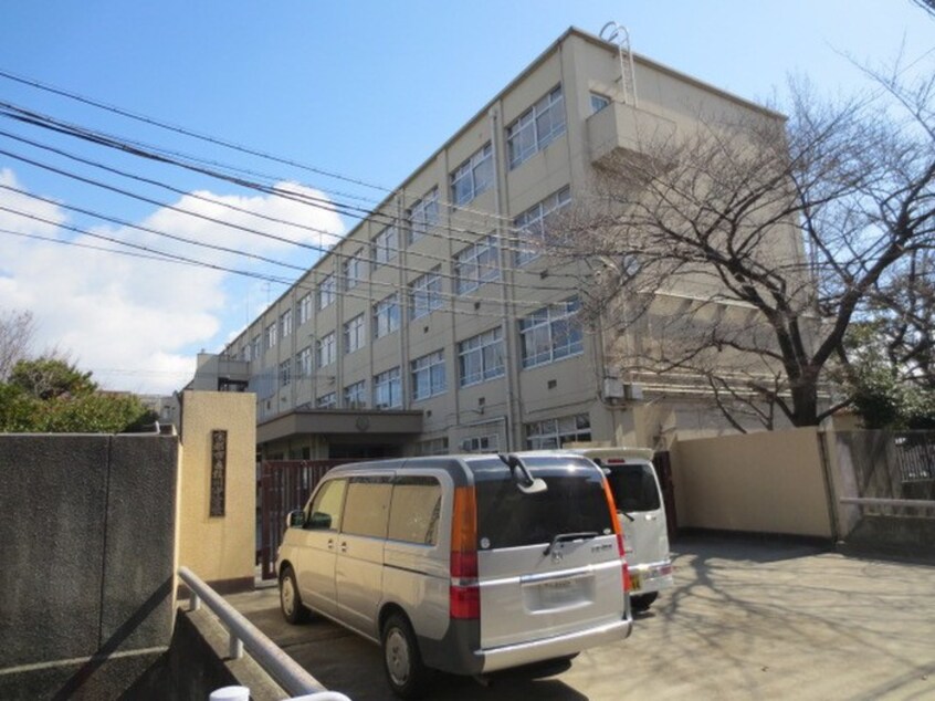 京都市立桂川中学校(中学校/中等教育学校)まで350m メゾン・ケンモウト
