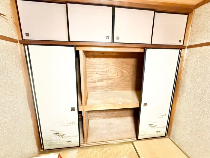 収納 広野町大開貸家