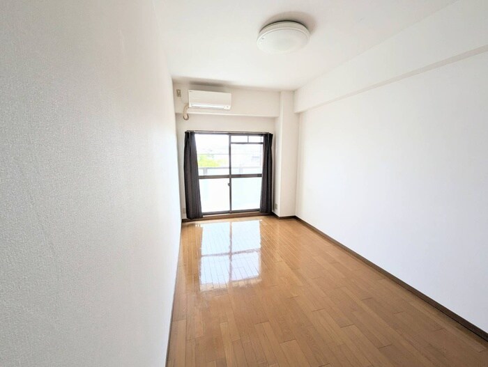 居室 ファ－ストパレス