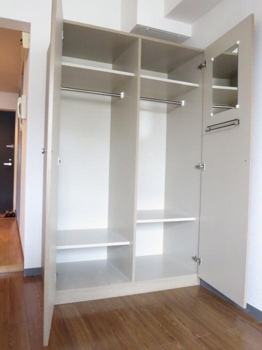 収納 グランディヨン百万遍