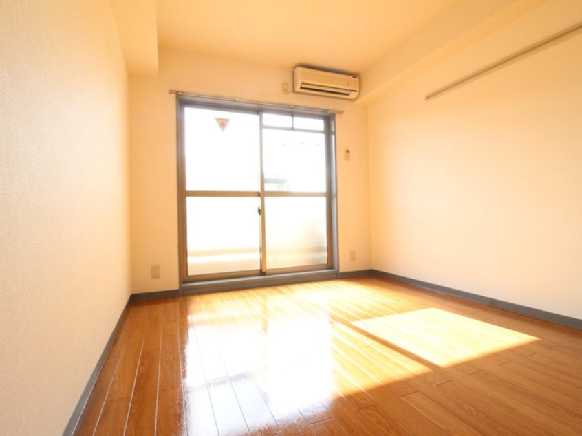 居室 グランディヨン百万遍