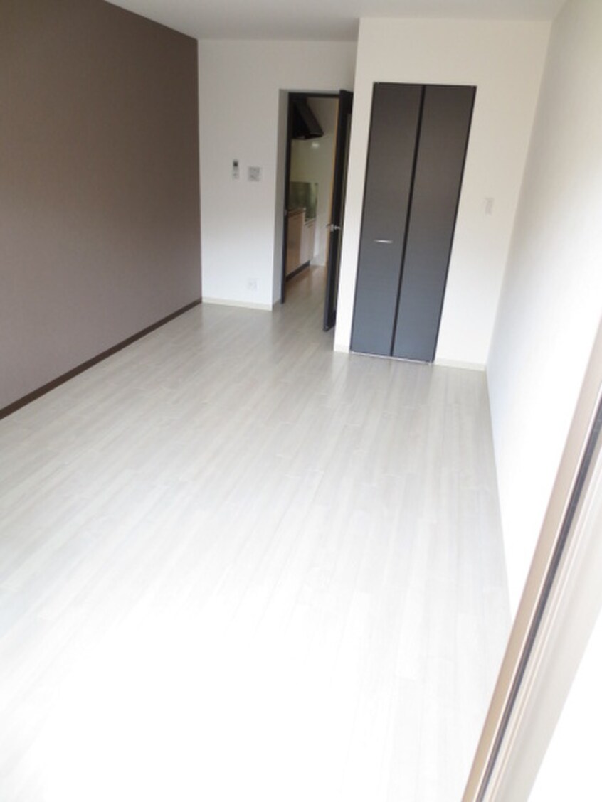 居室 Radier MARU.T