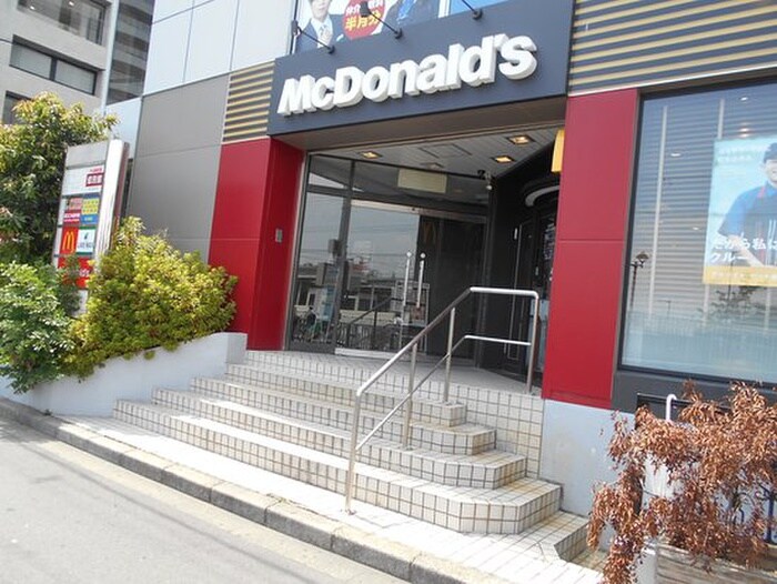 マクドナルド 阪急夙川駅前店(ファストフード)まで400m 夙川アネックス２