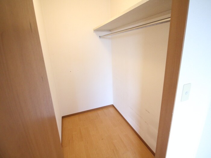 収納 ディマンシュ