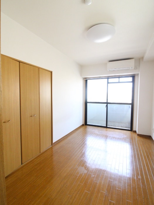 居室 パレスサイト