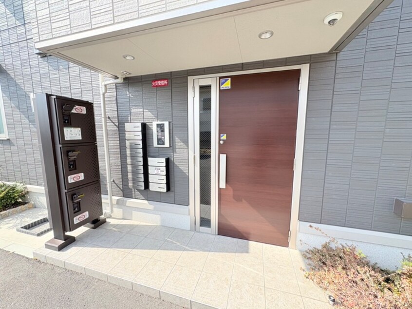 エントランス部分 アヴェルラ堺