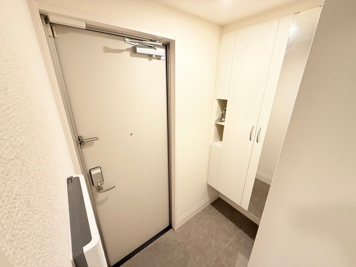 玄関 アヴェルラ堺