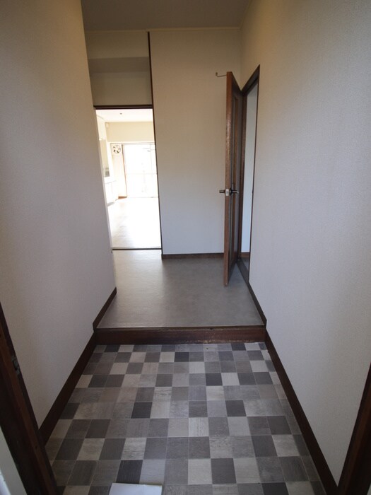 玄関 家具町ハイツ