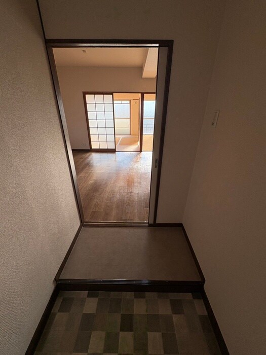 廊下 家具町ハイツ