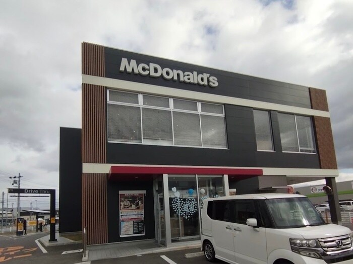 マクドナルド　栗東パワーコメリ店(ファストフード)まで500m コンフォール