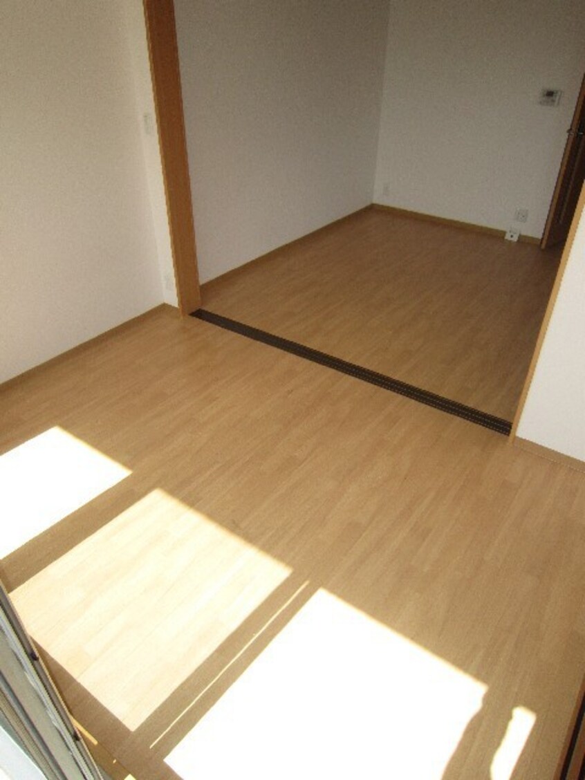 内観写真 ウッディハウスウエコ－