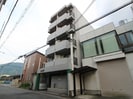 プルシャン山科の外観