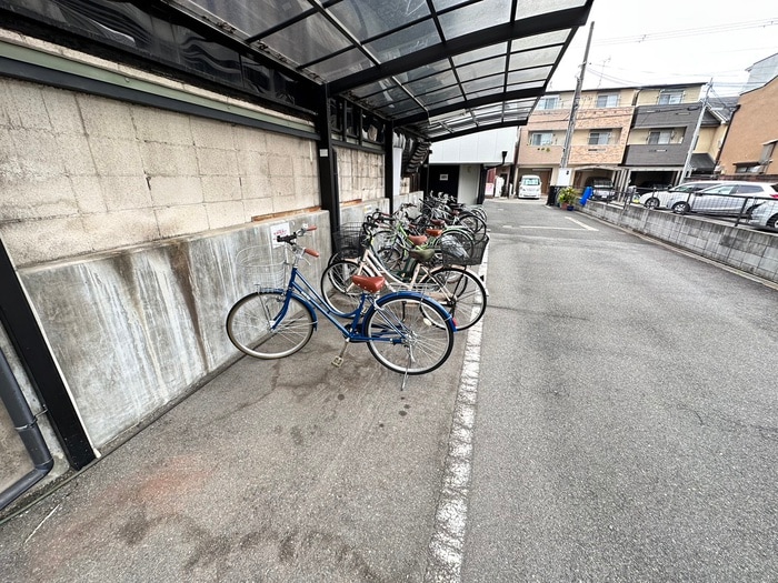 駐輪場 コートホーム21