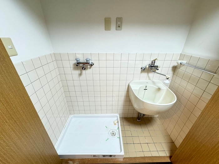 洗濯機置場 コート帝塚山中(402)