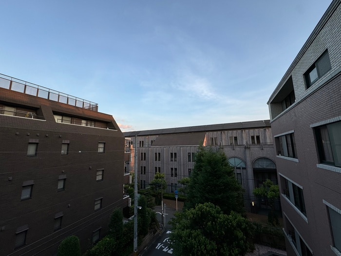 室内からの展望 コート帝塚山中(402)