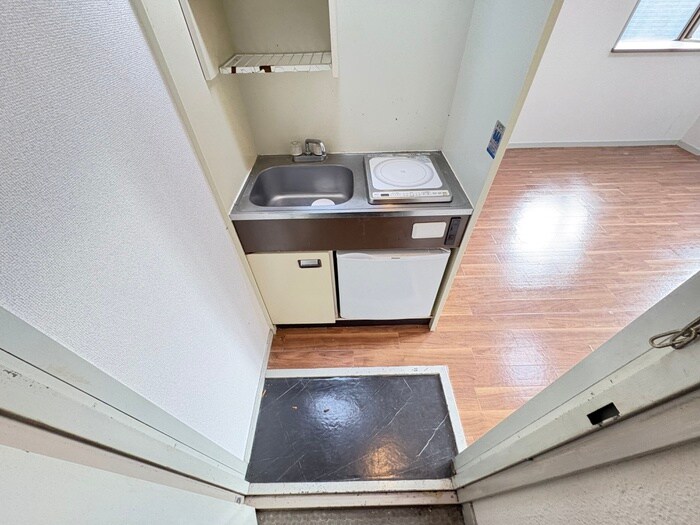 玄関 ハイツコ－ワ