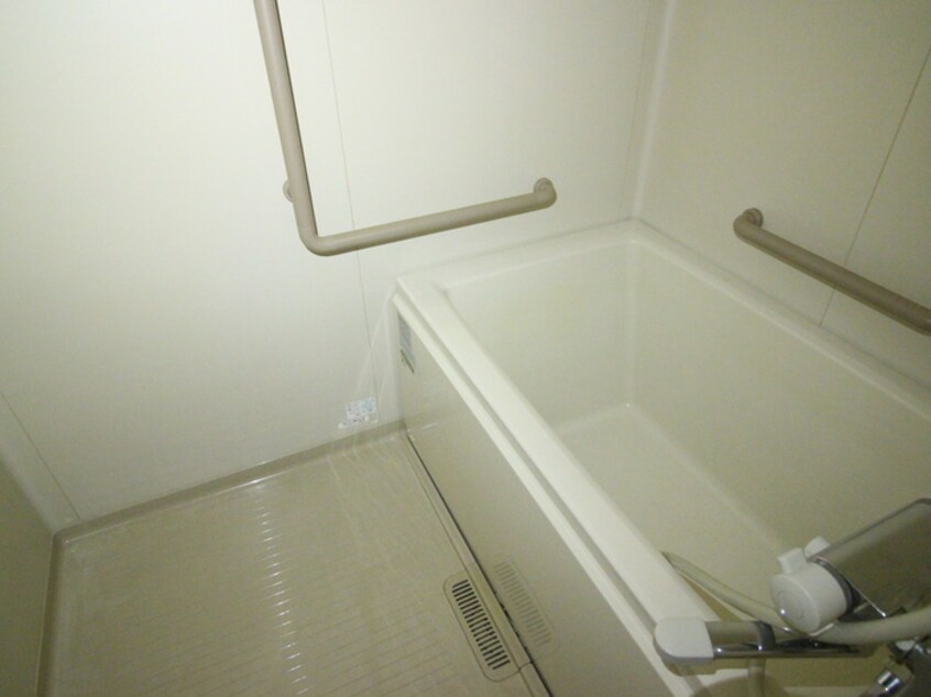 バス／シャワールーム等 メゾンまほら