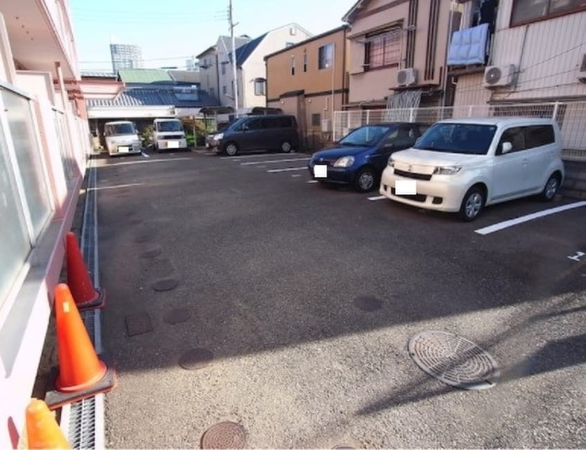 駐車場 メゾンまほら
