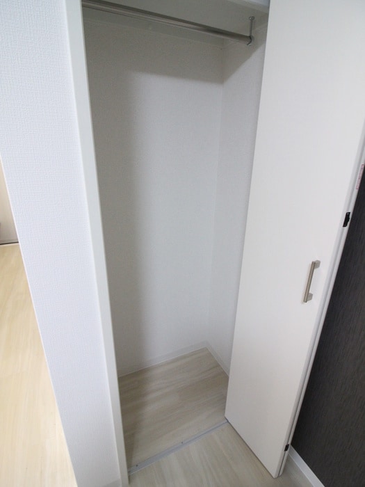 収納 FINE SQUARE出来島駅前