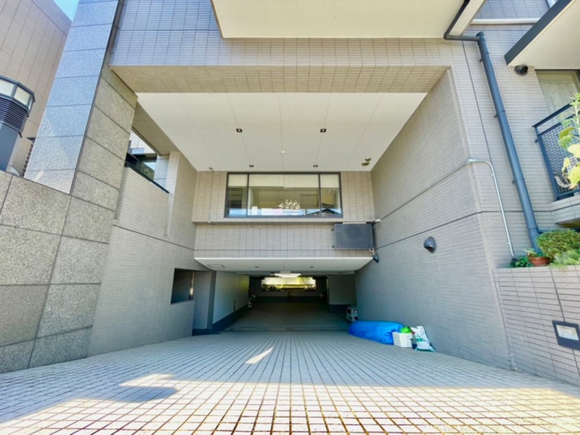 駐車場 ラセ－ヌ豊中