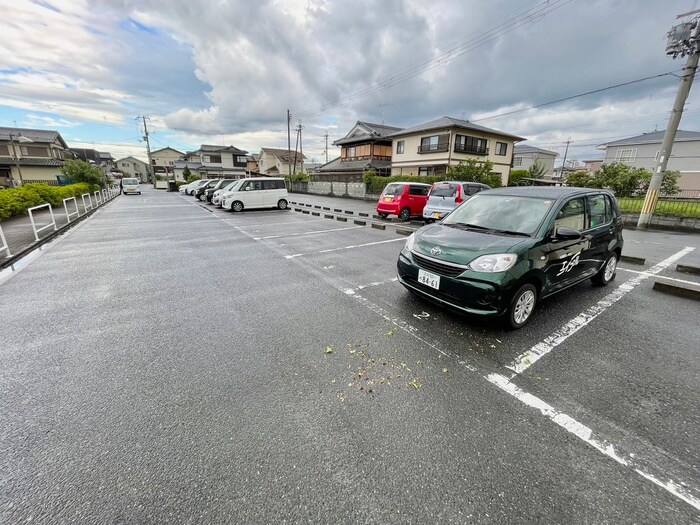 駐車場 １ｓｔ.ヴァンサン館