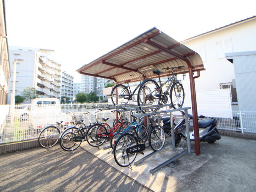 駐輪場 ル・ソワ－ル金岡