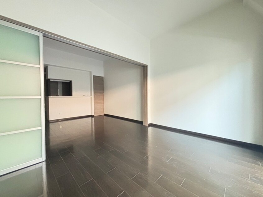 居室 コスモリード神戸三宮