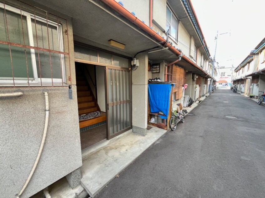 エントランス部分 宇保町　貸家南Ⅰ