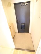 玄関 プラターヌ