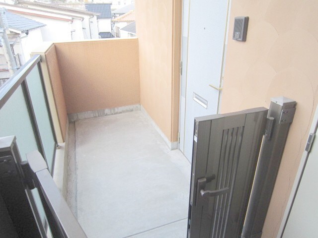 玄関 ヴァンクリ－フ