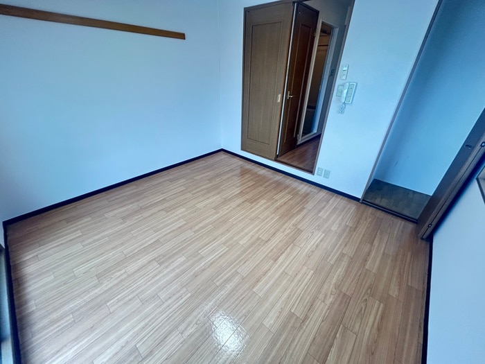 居室 ヴァンクリ－フ