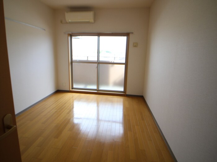 居室 シャルマン・フジもずイ－スト