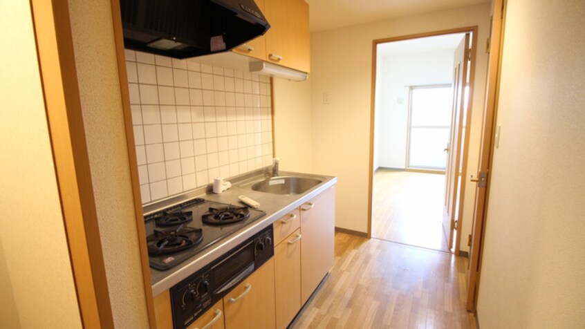 キッチン シャルマン・フジもずイ－スト