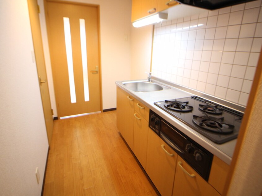 キッチン シャルマン・フジもずイ－スト