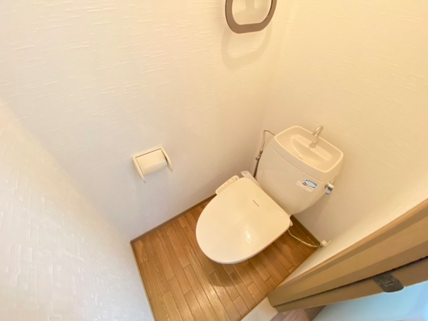トイレ ドミール丸屋町
