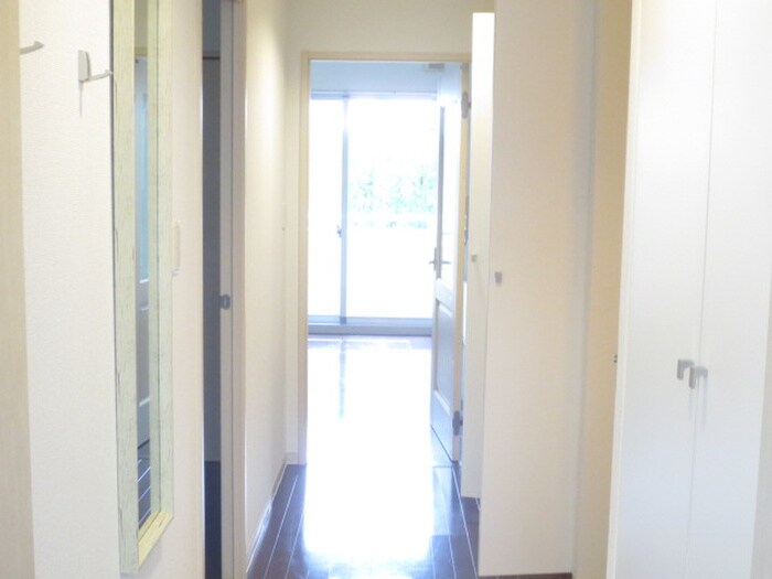 廊下 グリーンコートARAMAKI