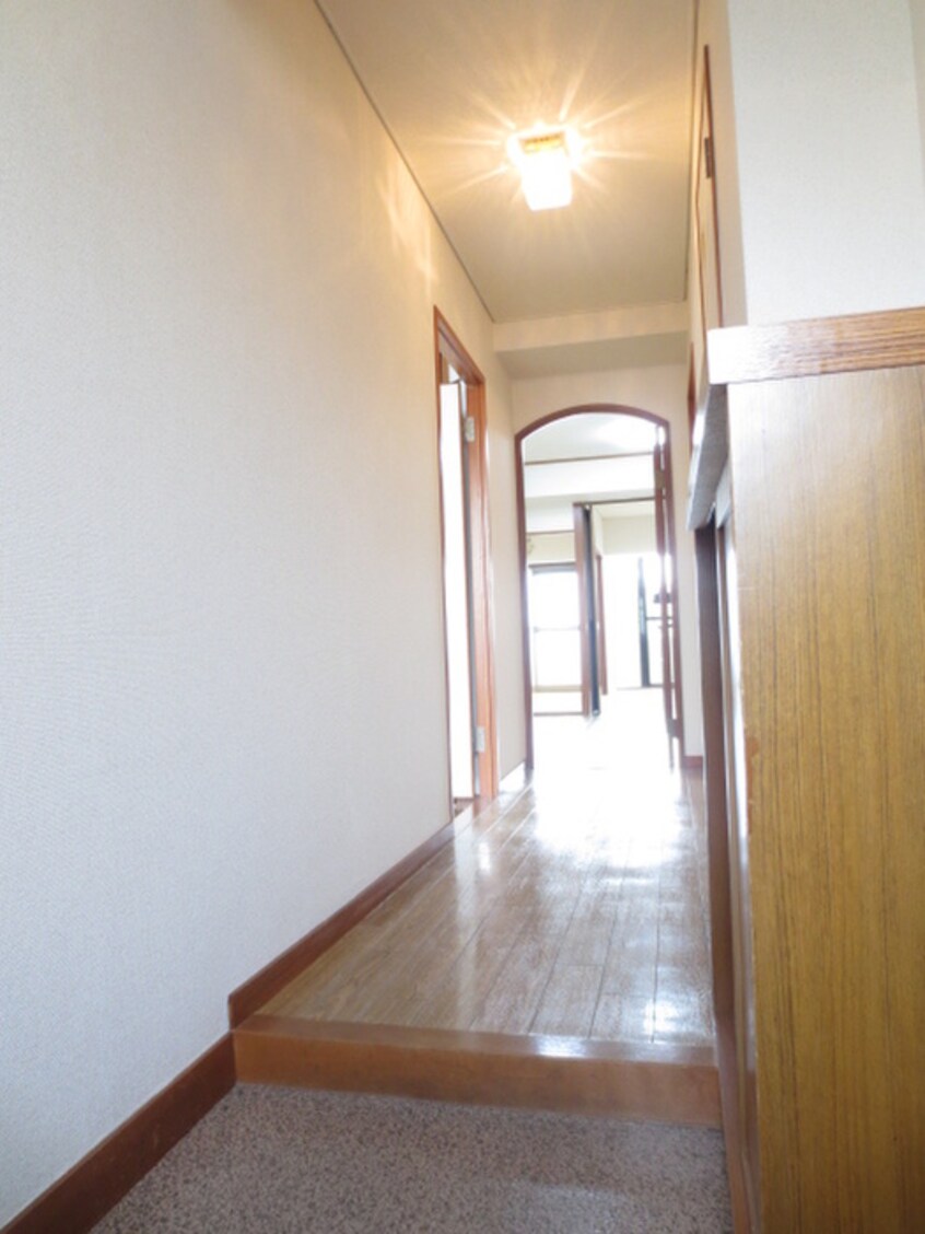 玄関 フロイデン 北大路