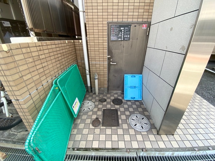 建物設備 ウエストフィールド里中