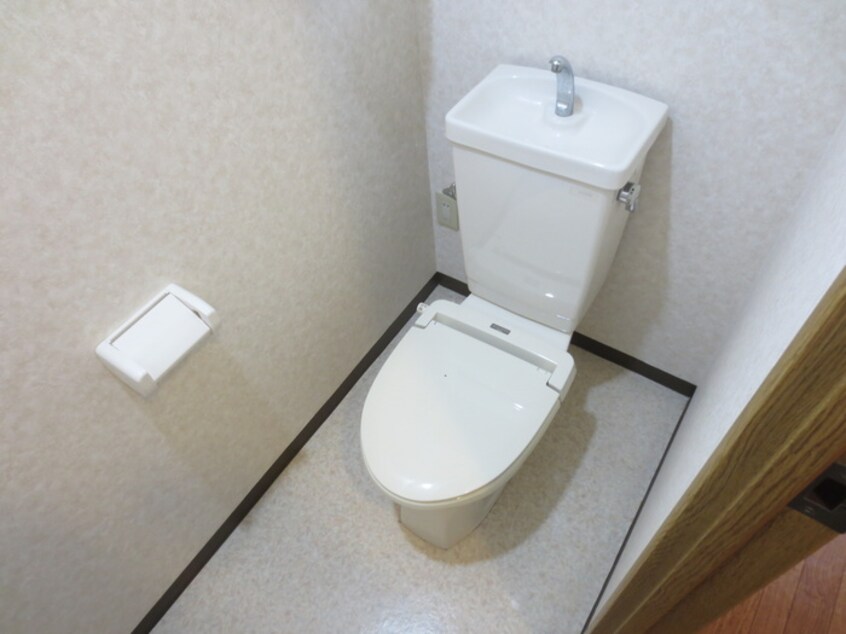 トイレ ウエストフィールド里中