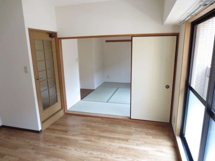 居室 ウエストフィールド里中