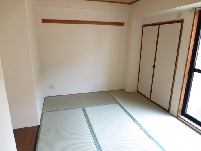 居室 ウエストフィールド里中