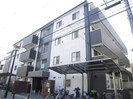 リュストル平野の外観