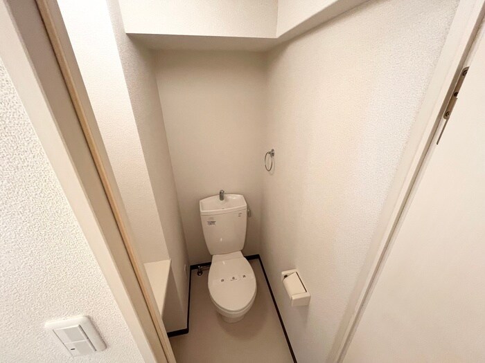 トイレ リュストル平野