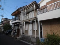 北石切町貸家