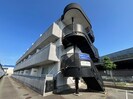 なかやファームサイドの外観