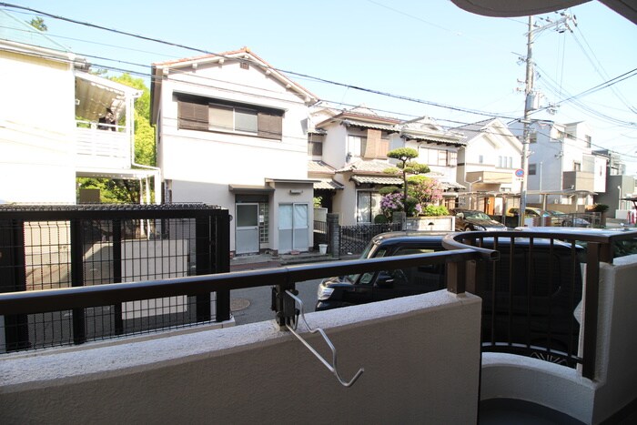 室内からの展望 サンハイツ三島丘