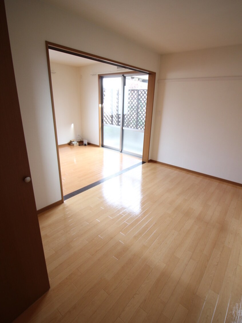 居室 ＬａＦｅｎｉｃｅｋｏｋｉｔａⅡ