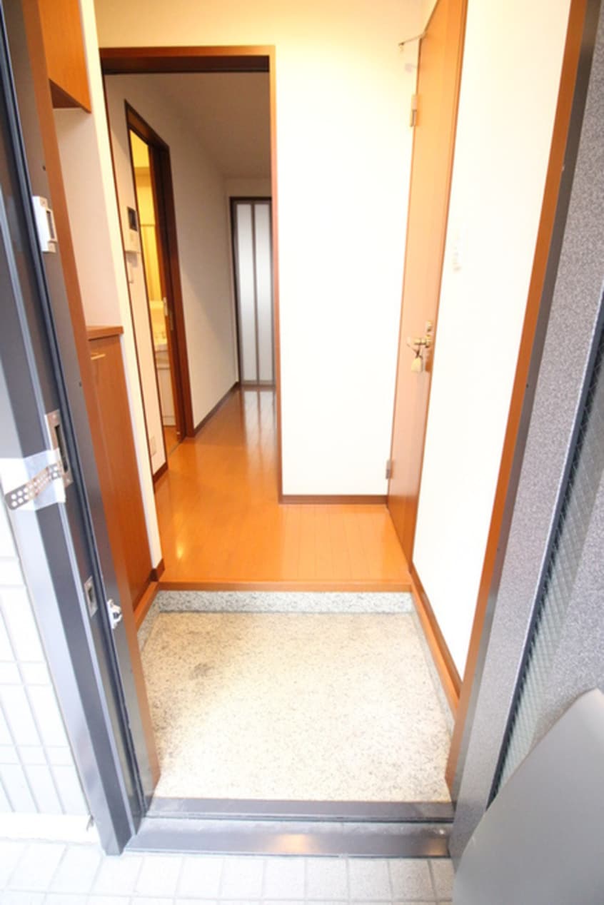 玄関 エステート旭